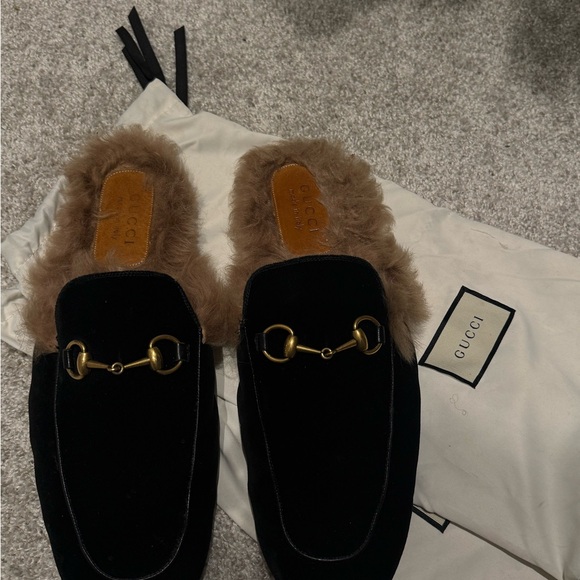 Gucci Black and Brown Fur-Lined Men's Loafers - Picture 5 of 8